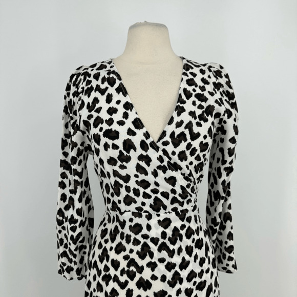 Cleobella Miles Midi Wrap Dress Size M Leopard Print White Black Long Sleeve - Picture 15 of 15